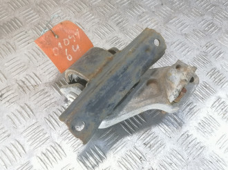 Опора кпп Mitsubishi Lancer 10