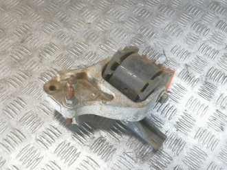 Опора кпп Mitsubishi Lancer 10