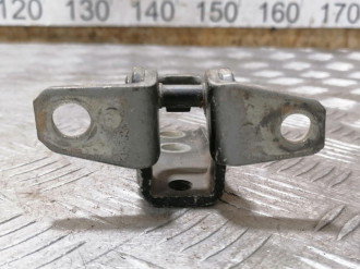 Петля двери передней левой верхняя Mitsubishi Lancer 10