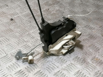Замок двери передней правой Mitsubishi Lancer 10