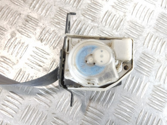 Ремень безопасности задний левый Mitsubishi Lancer Cedia