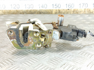 Замок двери задней левой Mitsubishi Lancer Cedia