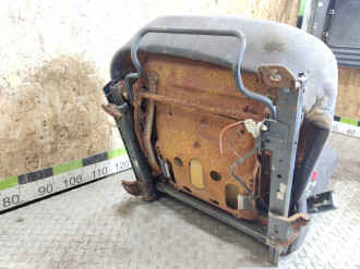 Сиденье переднее правое Mitsubishi Lancer Cedia