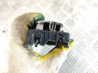 Ручка двери внутренняя передняя правая Mitsubishi Lancer Cedia