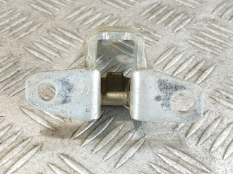 Петля двери передней левой верхняя Mitsubishi Lancer 10