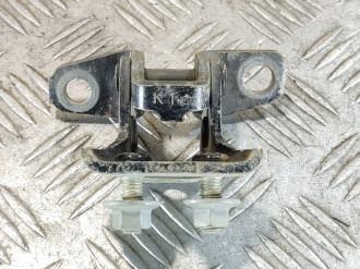 Петля двери задней левой верхняя Mitsubishi Lancer 10