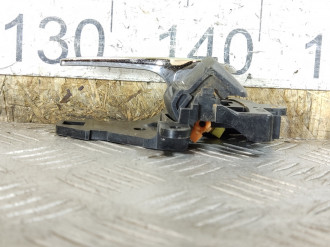 Ручка двери внутренняя задняя левая Mitsubishi L200 КВ