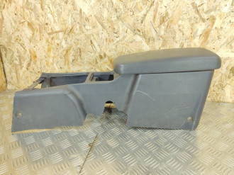 Подлокотник Mitsubishi Galant 1993 1997