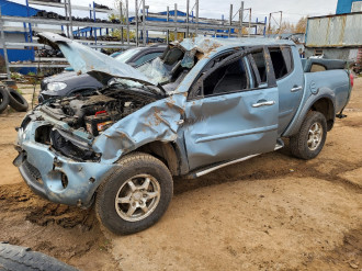 В разборе Mitsubishi L200 КВ