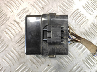 Блок предохранителей моторный Mitsubishi L200 КВ