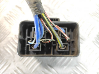 Блок предохранителей моторный Mitsubishi L200 КВ