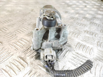 Моторчик стеклоочистителя передний Mitsubishi L200 КВ