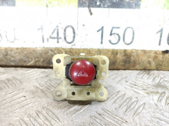 Кнопка аварийной сигнализации Mitsubishi L200 КВ