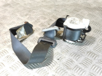 Ремень безопасности задний левый Mitsubishi L200 КВ