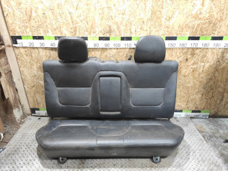 Сиденье заднее Mitsubishi L200 КВ
