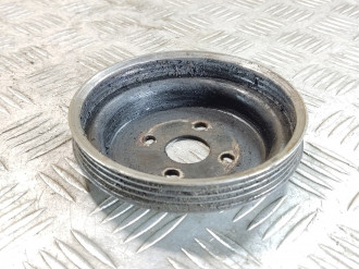 Шкив водяного насоса помпы Mitsubishi Galant 1993 1997