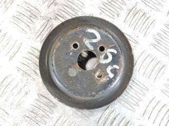 Шкив водяного насоса помпы Mitsubishi Galant 1993 1997