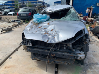 В разборе Mitsubishi Lancer 9