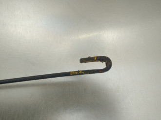 Поводок стеклоочистителя передний левый Mitsubishi Galant 1993 1997