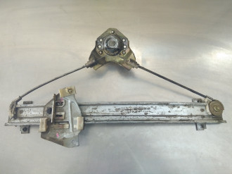 Стеклоподъемник задний левый Mitsubishi Galant 1993 1997