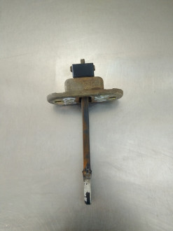 Ограничитель двери задний Mitsubishi Galant 1993 1997