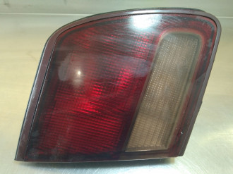 Фонарь задний внутренний левый Mitsubishi Galant 1993 1997