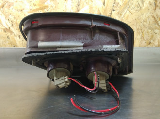 Фонарь задний внутренний левый Mitsubishi Galant 1993 1997