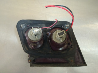 Фонарь задний внутренний левый Mitsubishi Galant 1993 1997