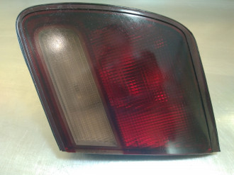 Фонарь задний внутренний правый Mitsubishi Galant 1993 1997
