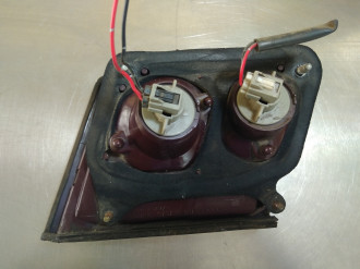 Фонарь задний внутренний правый Mitsubishi Galant 1993 1997