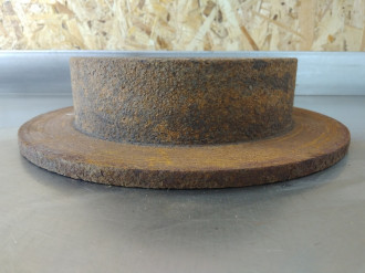 Диск тормозной задний Mitsubishi Galant 1993 1997