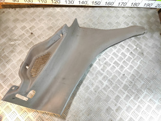 Обшивка стойки правая Mitsubishi L200 КВ