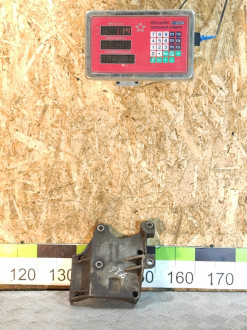 Кронштейн компрессора кондиционера Mitsubishi Lancer 9