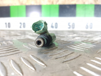 Форсунка двигателя Mitsubishi Carisma 2000 2003