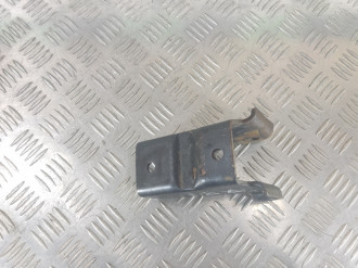 Кронштейн кпп Mitsubishi Carisma 2000 2003