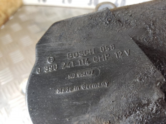 Моторчик стеклоочистителя передний Mitsubishi Carisma 2000 2003