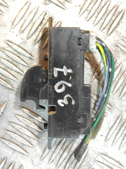 Кнопка стеклоподъемника Mitsubishi L200 КВ