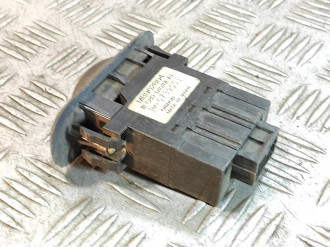 Кнопка стеклоподъемника Mitsubishi Galant 1993 1997
