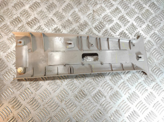 Обшивка стойки левая Mitsubishi L200 КВ