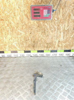 Петля капота правая Mitsubishi Lancer 9