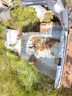 Панель задняя Mitsubishi Lancer 9