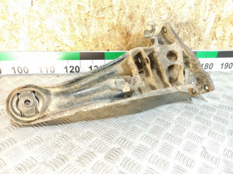 Рычаг задний продольный правый Mitsubishi Lancer 9