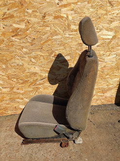 Сиденье переднее левое Mitsubishi Lancer 7