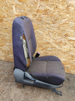 Сиденье переднее правое Mitsubishi Lancer 9