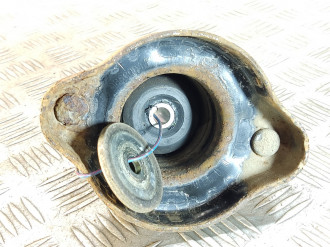 Опора заднего амортизатора Mitsubishi Lancer 9