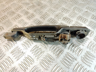 Ручка двери передней правой Mitsubishi Diamant 2.5 1995