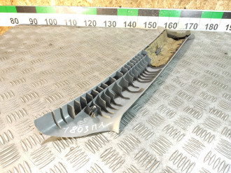 Обшивка стойки левая Mitsubishi Outlander CU