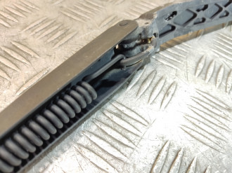 Поводок стеклоочистителя передний левый Mitsubishi Outlander CU