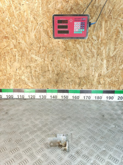 Петля двери задней левой нижняя Mitsubishi Outlander CU