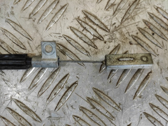 Тросик Mitsubishi Space star 1998-2004